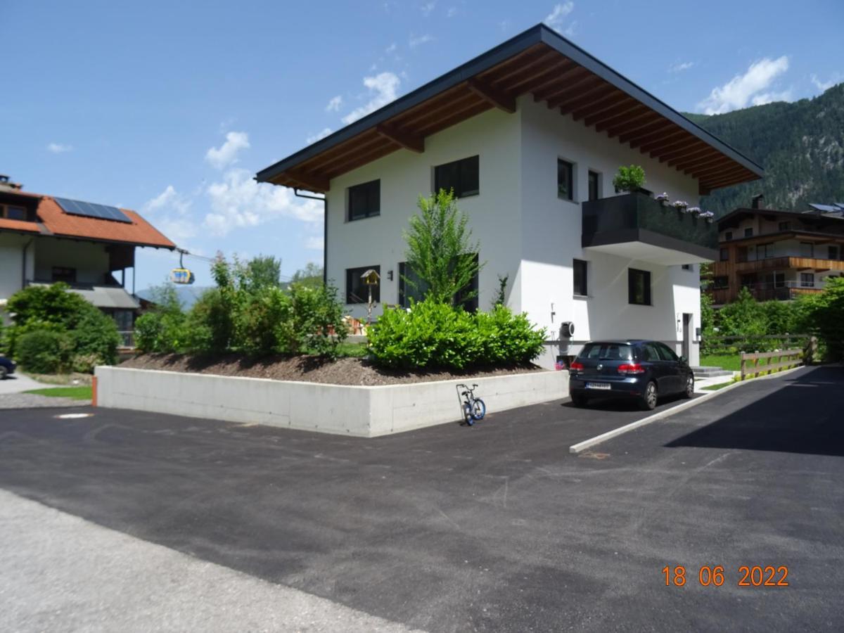 Apart Anna Mayrhofen Luaran gambar