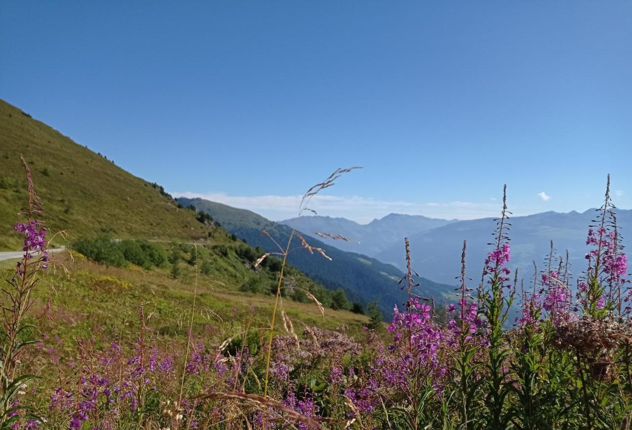 Apart Anna Mayrhofen Luaran gambar